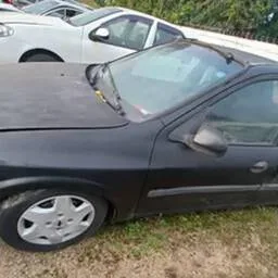 SUCATA Chevrolet Celta 2002 1.0 3p PARA RETIRADA DE PEÇAS